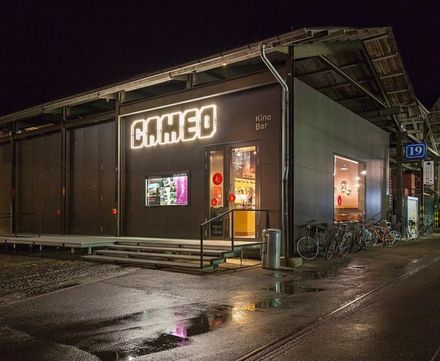 Logo Ausserhalb des Museums: Kino Cameo